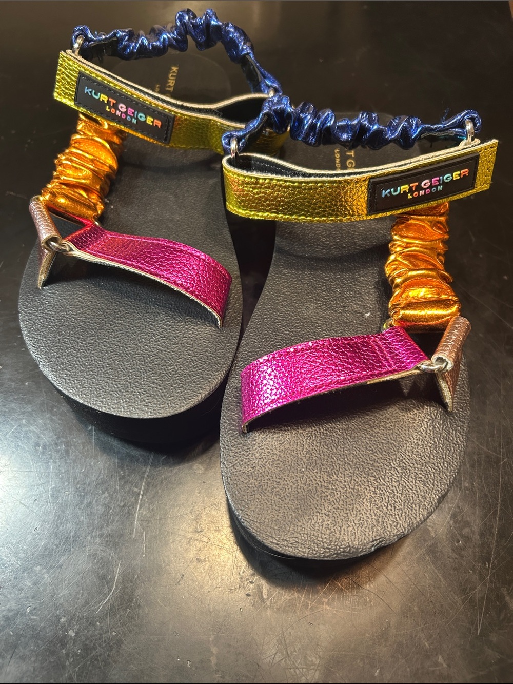 Kurt Geiger Kids Size:2 Multicolor Metallic Ruched-Strap Sandals NWOTs